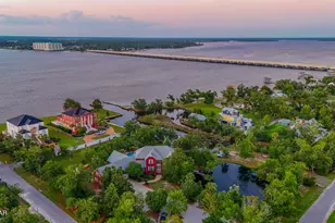 400 W 2nd St, Lynn Haven, FL 32444 - Photo 105