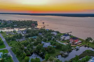 400 W 2nd St, Lynn Haven, FL 32444 - Photo 117