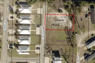 1926 Coach Scovel Wy, Panama City, FL 32405 - Photo 1