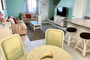 206 Robin Ln, Panama City Beach, FL 32407 - Photo 5