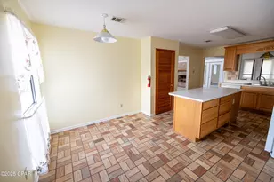 702 Beachcomber Dr, Lynn Haven, FL 32444 - Photo 13