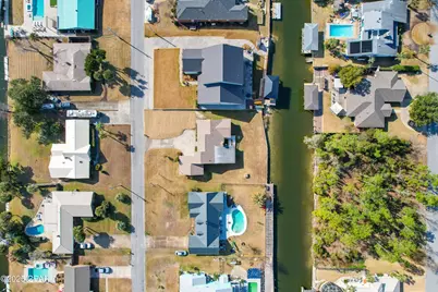 702 Beachcomber Drive, Lynn Haven, FL 32444 - Photo 3