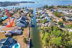 702 Beachcomber Dr, Lynn Haven, FL 32444 - Photo 1