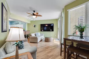 9900 Thomas Dr, Panama City Beach, FL 32408 - Photo 13