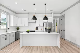 624 Dolphin Dr, Panama City Beach, FL 32413 - Photo 9