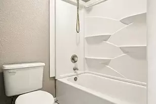 1840 E Mallard Dr, Panama City, FL 32404 - Photo 35