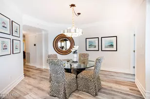 8601 Surf Dr, Panama City, FL 32408 - Photo 7