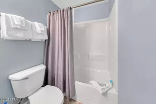 9902 S Thomas Dr, Panama City, FL 32408 - Photo 29