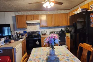 13225 Leisure Ln, Fountain, FL 32438 - Photo 9