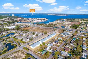 7043 Patronis Dr, Panama City, FL 32408 - Photo 33