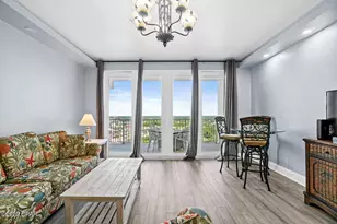 9902 S Thomas Dr, Panama City, FL 32408 - Photo 3