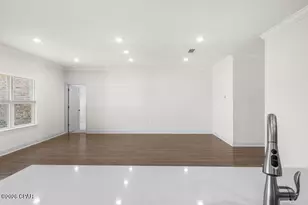 212 Lake Merial Blvd, Panama City, FL 32409 - Photo 17