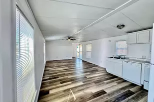 325 Hibiscus Dr, Panama City Beach, FL 32413 - Photo 11