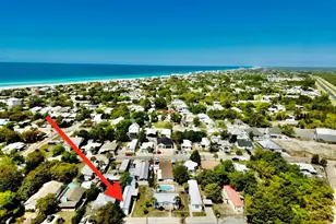 325 Hibiscus Dr, Panama City Beach, FL 32413 - Photo 1