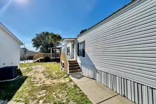 329 Hibiscus Dr, Panama City Beach, FL 32413 - Photo 17
