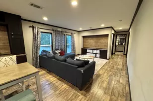 7031 Hamilton Rd, Grand Ridge, FL 32442 - Photo 7