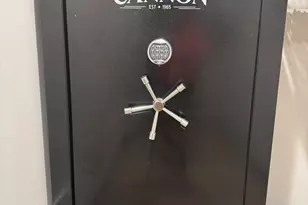 7031 Hamilton Rd, Grand Ridge, FL 32442 - Photo 17