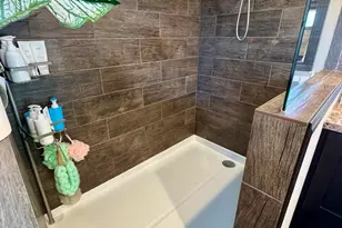 7031 Hamilton Rd, Grand Ridge, FL 32442 - Photo 21