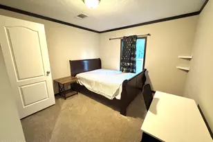 7031 Hamilton Rd, Grand Ridge, FL 32442 - Photo 11