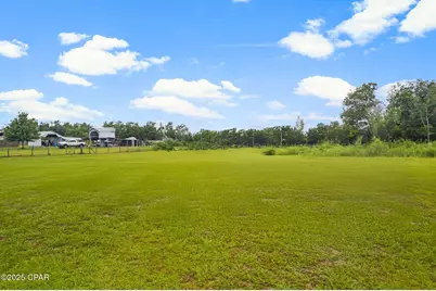 8515 Eastwood Avenue, Youngstown, FL 32466 - Photo 5