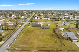 905 E 12th St, Lynn Haven, FL 32444 - Photo 35