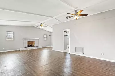 905 E 12th Street, Lynn Haven, FL 32444 - Photo 11