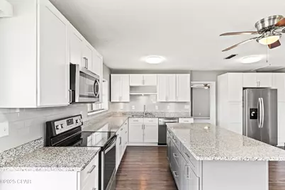 905 E 12th Street, Lynn Haven, FL 32444 - Photo 9