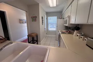 7813 N Lagoon Dr, Panama City, FL 32408 - Photo 27