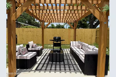 1409 E 6th Court, Panama City, FL 32401 - Photo 7