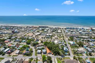 8231 S Lagoon Dr, Panama City, FL 32408 - Photo 37