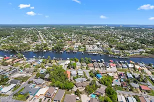 8231 S Lagoon Dr, Panama City, FL 32408 - Photo 39