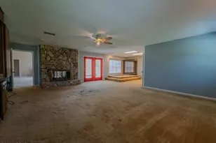 2613 Indian Springs Rd, Marianna, FL 32446 - Photo 13