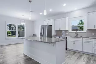 1113 New Hampshire Ave, Lynn Haven, FL 32444 - Photo 5