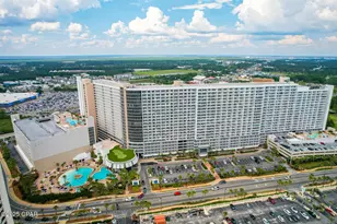 9860 S Thomas Dr, Panama City Beach, FL 32408 - Photo 21