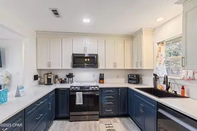 450 Roberts Drive, Defuniak Springs, FL 32433 - Photo 11