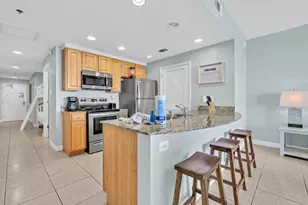 17739 Front Beach Rd, Panama City Beach, FL 32413 - Photo 5