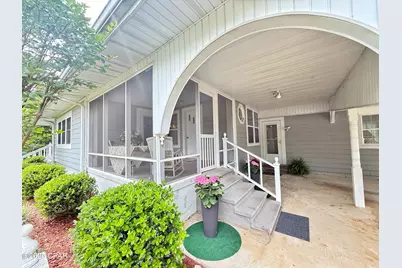 8004 Church Street, Sneads, FL 32460 - Photo 5