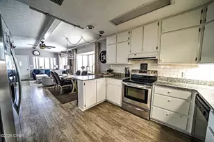 323 Lagoon Ln, Panama City, FL 32408 - Photo 17