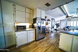 323 Lagoon Ln, Panama City, FL 32408 - Photo 15