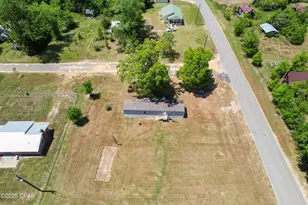 1790 Carolina St, Alford, FL 32420 - Photo 5