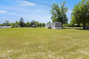 1790 Carolina St, Alford, FL 32420 - Photo 17