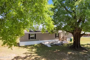 1790 Carolina St, Alford, FL 32420 - Photo 1