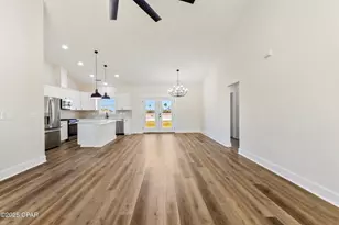 3833 Red Deer Cir, Panama City, FL 32404 - Photo 7