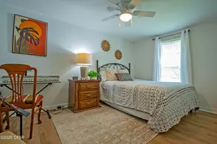 402 E Pennsylvania Ave, Bonifay, FL 32425 - Photo 37