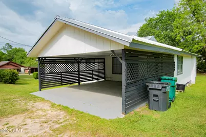 402 E Pennsylvania Avenue, Bonifay, FL 32425 - Photo 5