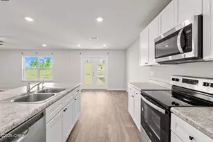 7173 Ellie B Dr, Panama City, FL 32404 - Photo 13