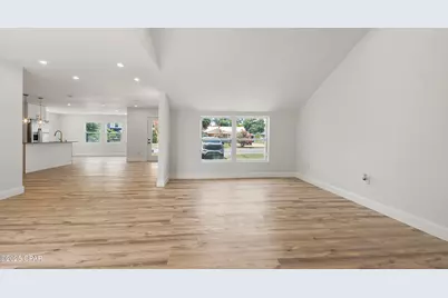 212 N Cove Boulevard, Panama City, FL 32401 - Photo 15