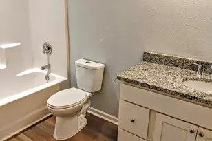 4367 Carey Blvd, Chipley, FL 32428 - Photo 17