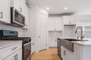 837 Walsonham Dr, Panama City Beach, FL 32407 - Photo 5