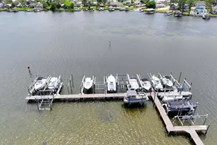 7009 N Lagoon Dr, Panama City, FL 32408 - Photo 13